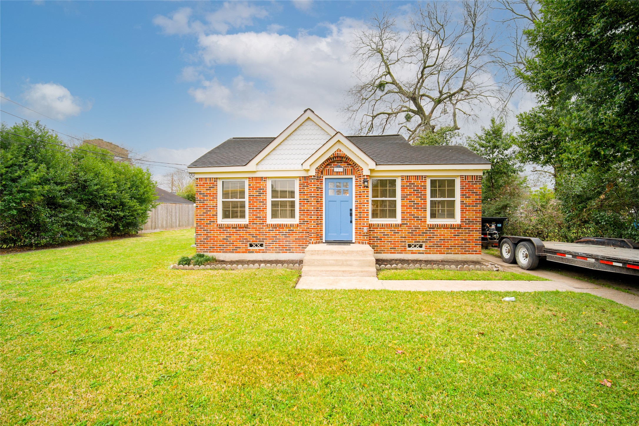 716 Kelley Street Houston TX 77009