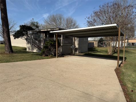 10 Southwood Shores Drive Coldspring TX 77331