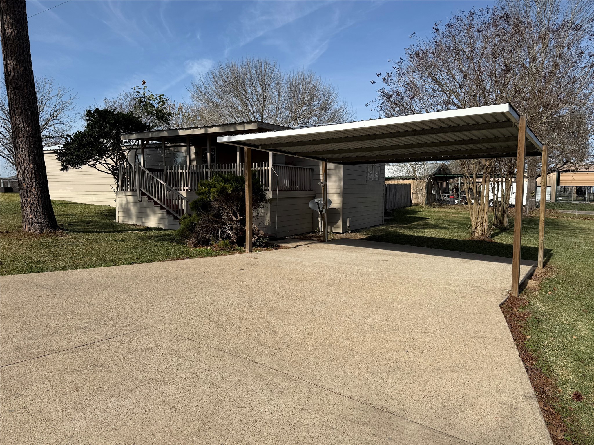 10 Southwood Shores Drive Coldspring TX 77331