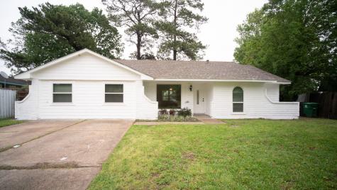 10302 Woodwick Street Houston TX 77016