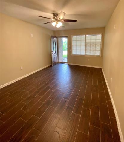 4139 Holloway Drive Houston TX 77047