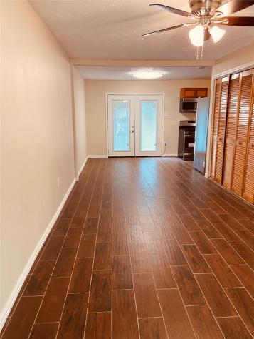 4139 Holloway Drive Houston TX 77047