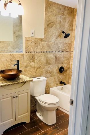 4139 Holloway Drive Houston TX 77047