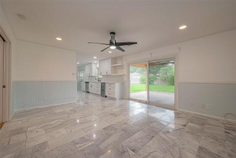 5110 Creekbend Drive Houston TX 77035