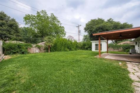 5110 Creekbend Drive Houston TX 77035