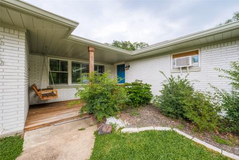 5110 Creekbend Drive Houston TX 77035