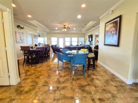 1022 Avenue A 1/2 Dickinson TX 77539