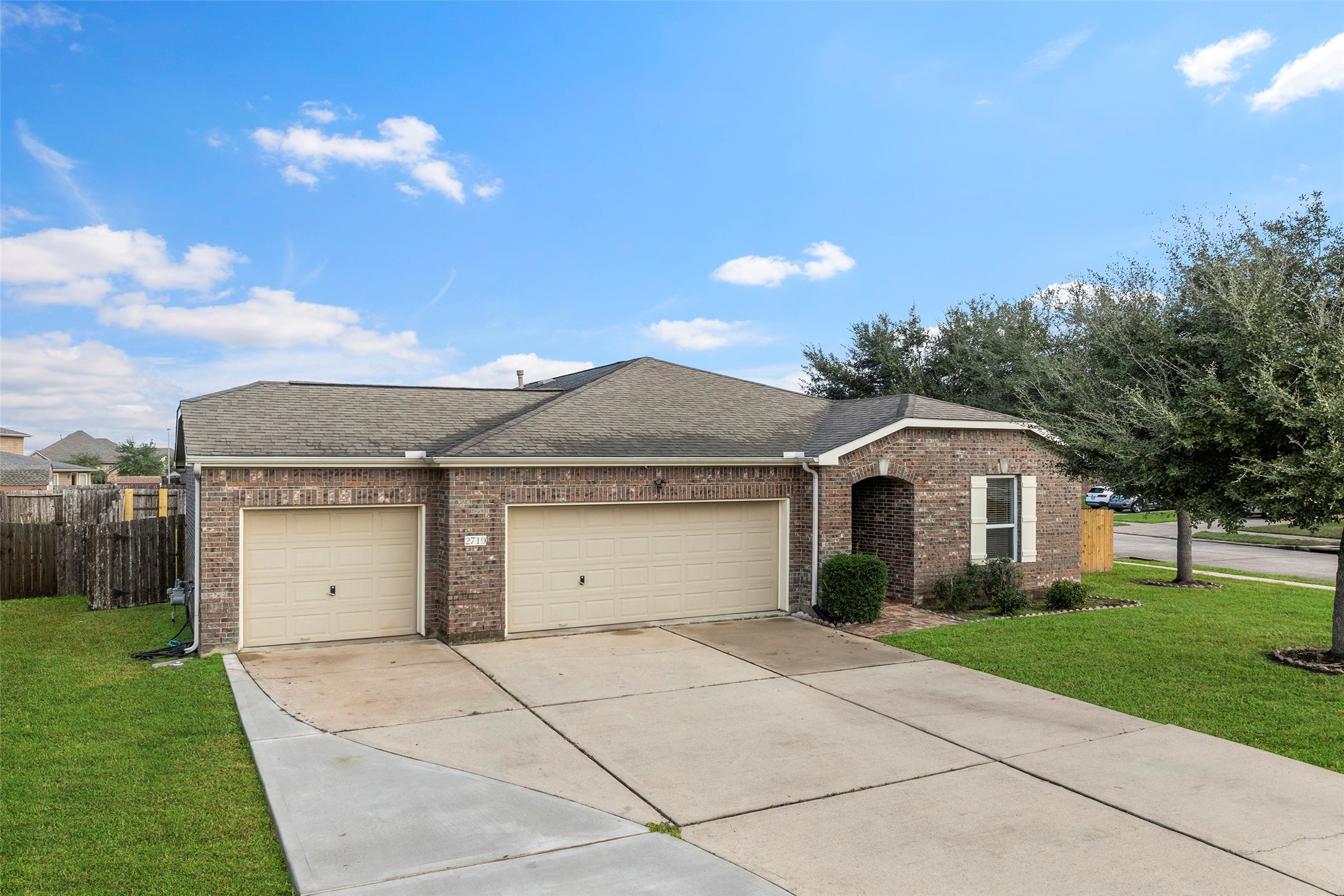 2719 Cally Court Manvel TX 77578