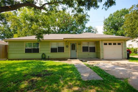 2822 Forest Oaks Boulevard Houston TX 77017