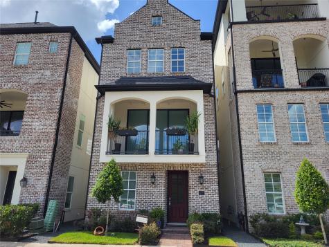 6025 Matthew Oaks Place Houston TX 77007