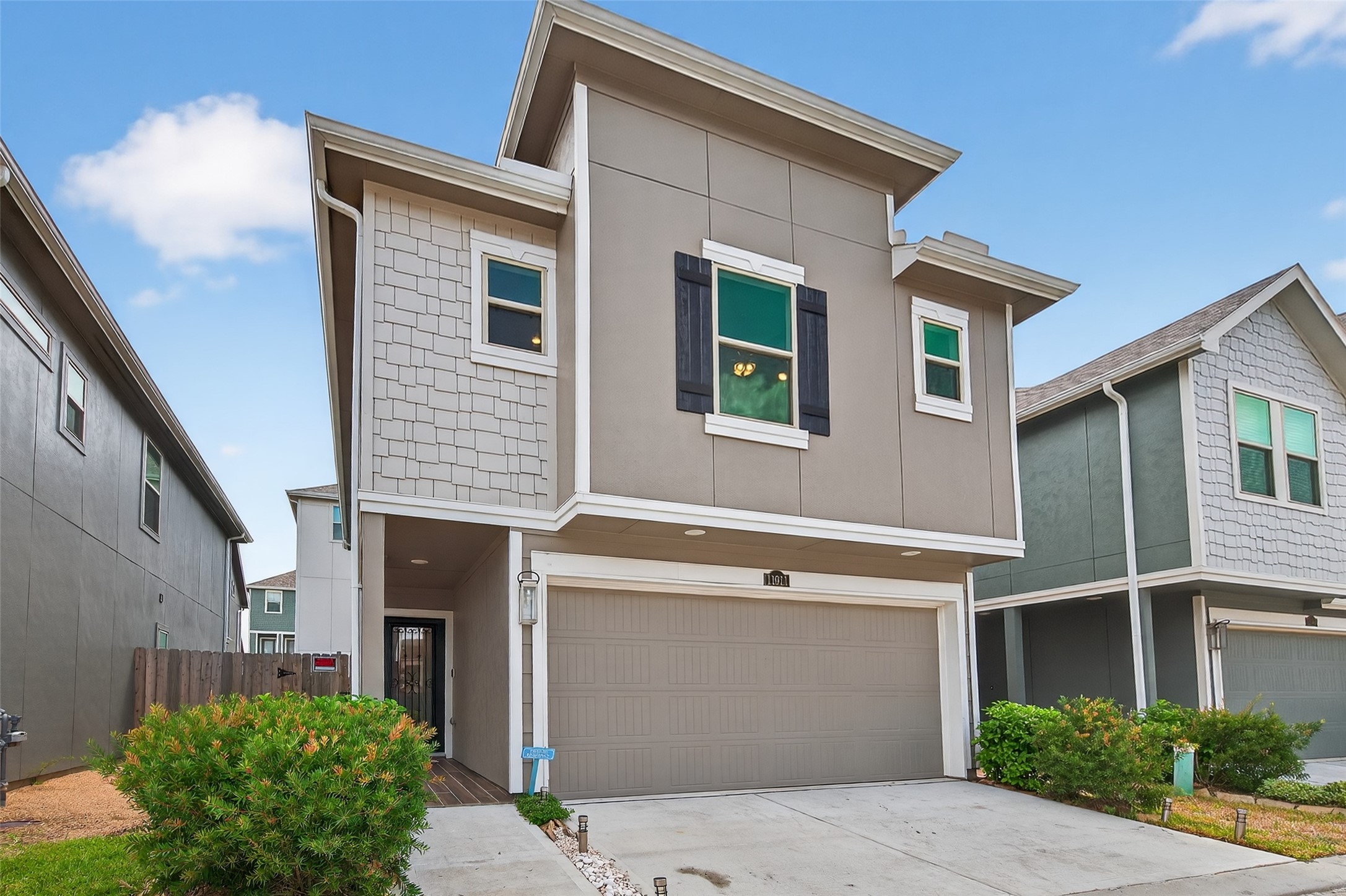 11911 Briarwood Hill Way Houston TX 77051