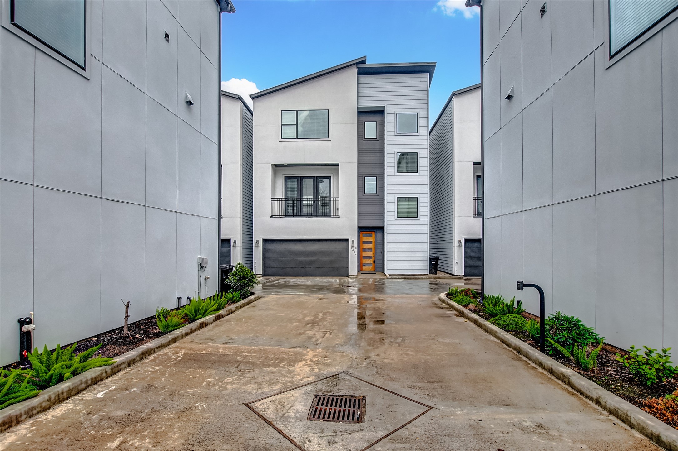 2407 Anita Street B Houston TX 77004