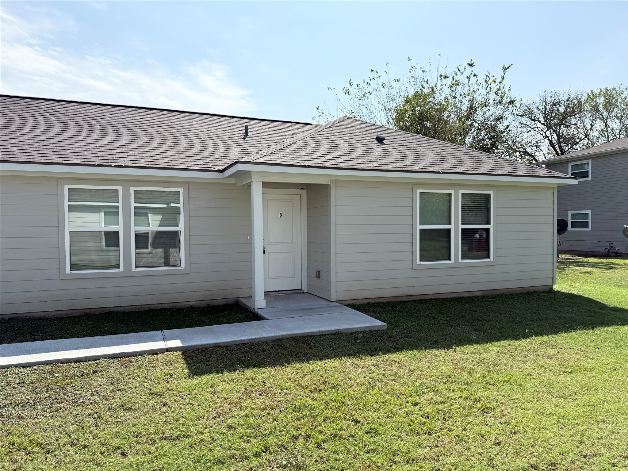 223 East Street East Bernard TX 77435