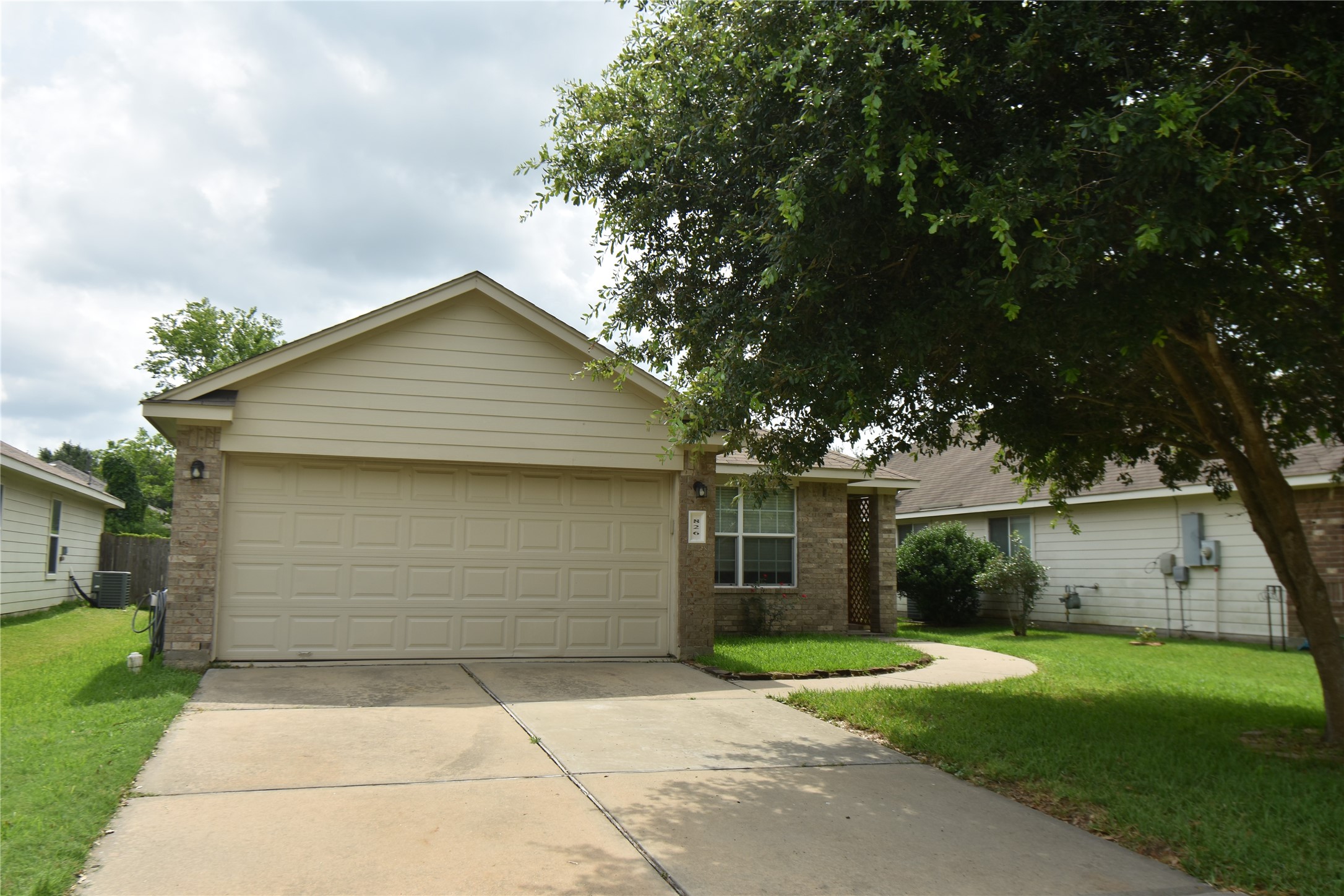 826 Dracena Court Richmond TX 77406