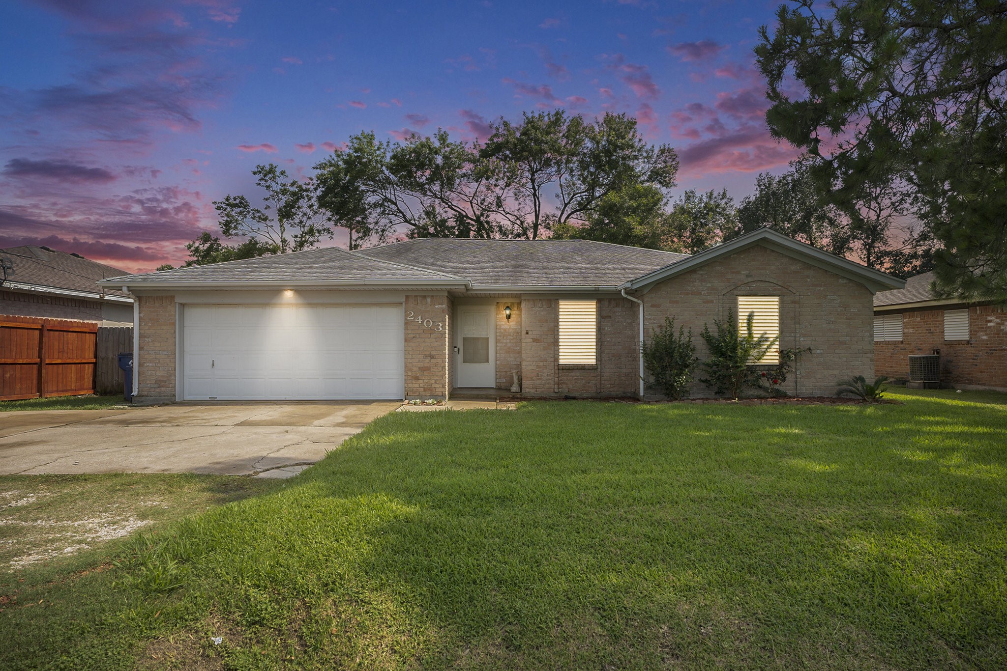 2403 19th Avenue N Texas City TX 77590