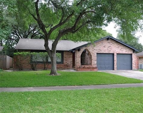 747 Voyager Drive Houston TX 77062