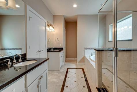 1215 Wentworth Street Houston TX 77004
