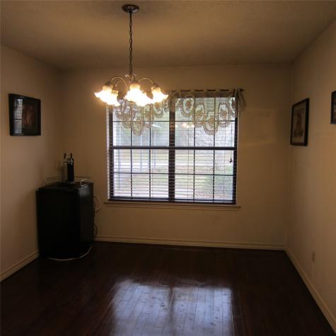 512 County Road 2222 Cleveland TX 77327