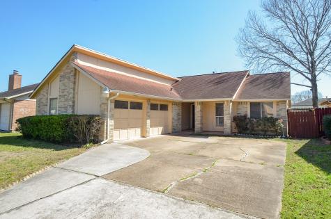 9414 Kingsvalley Street Houston TX 77075