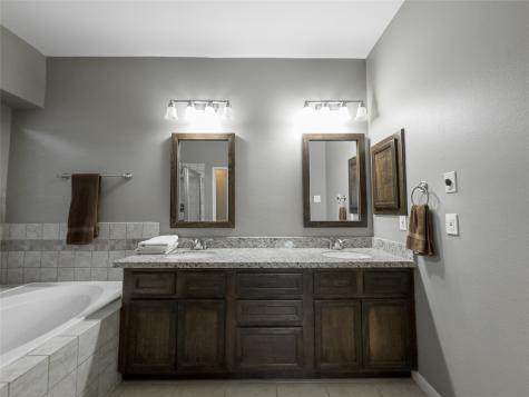 14019 Crown Glen Court Houston TX 77062