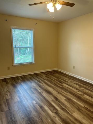 424 Mccollum Drive Huntsville TX 77340