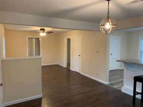424 Mccollum Drive Huntsville TX 77340