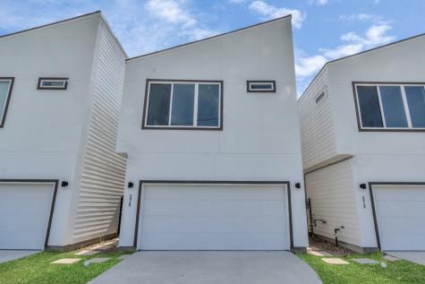 5820 Burt Street Houston TX 77091