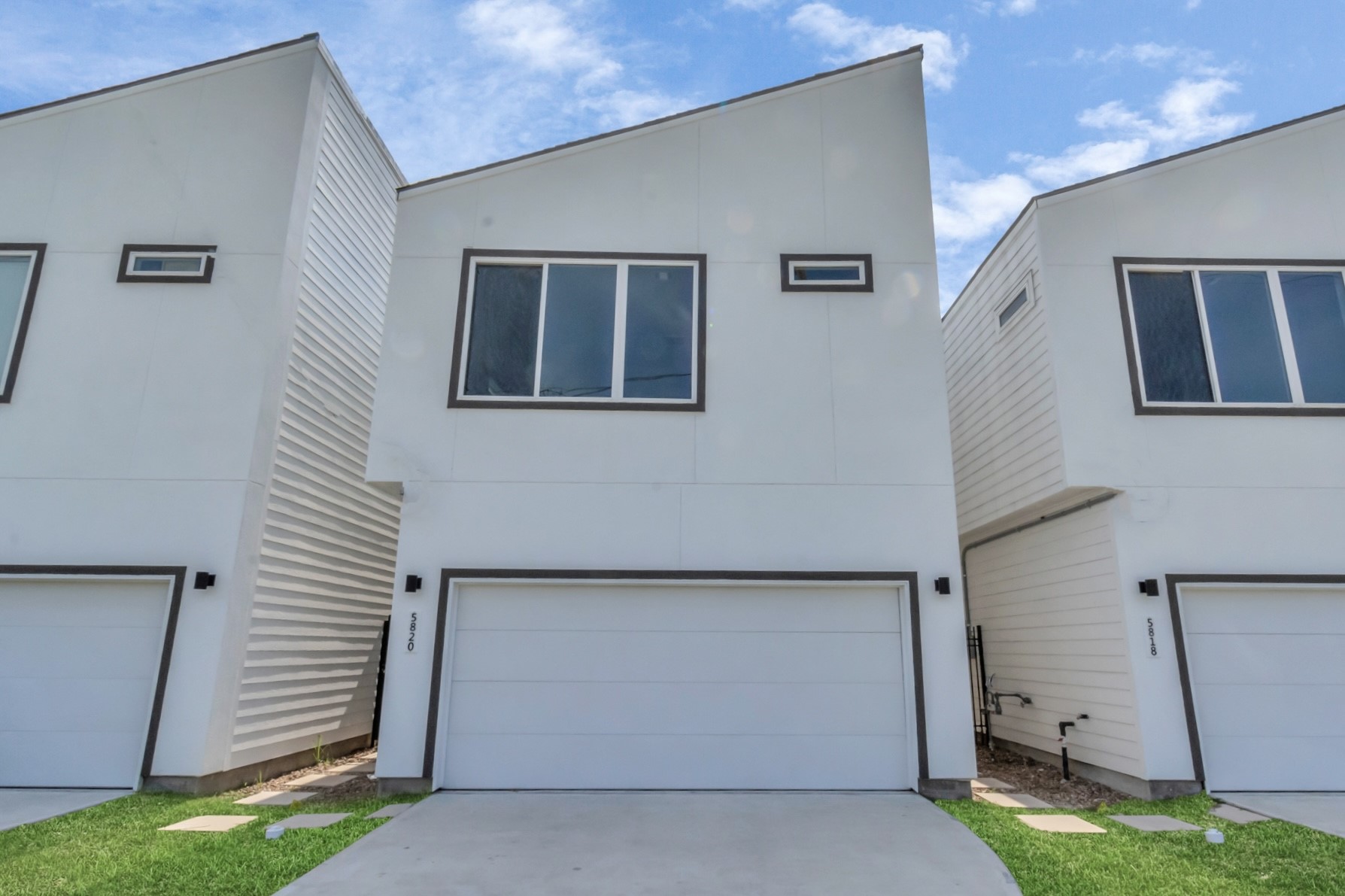 5820 Burt Street Houston TX 77091