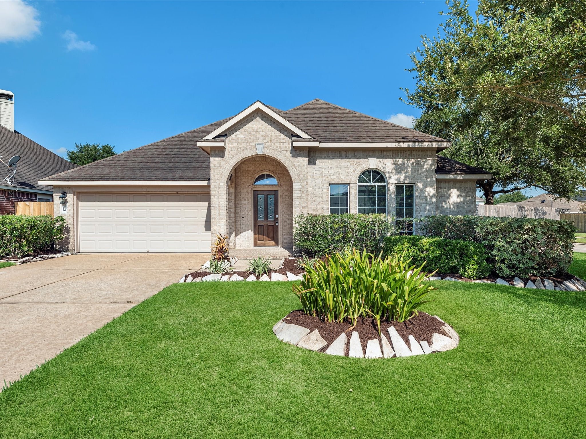501 Laddingford Lane League City TX 77573