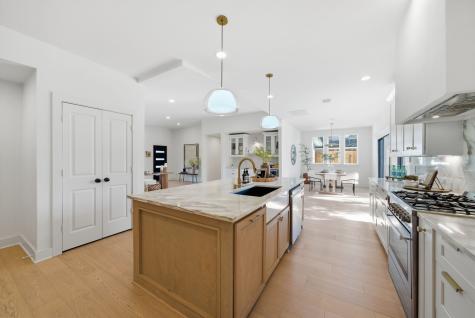 10159 Brinwood Drive Houston TX 77043