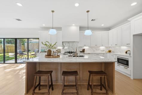 10159 Brinwood Drive Houston TX 77043