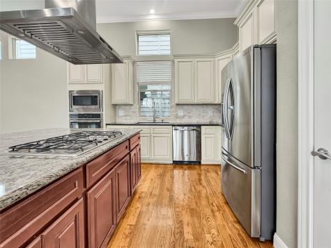 3315 Street Emanuel Street Houston TX 77004