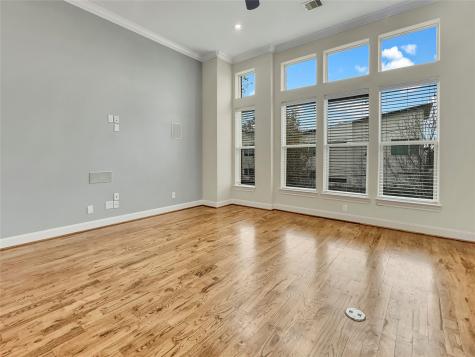 3315 Street Emanuel Street Houston TX 77004