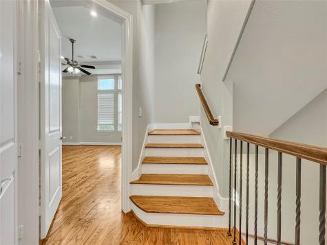 3315 Street Emanuel Street Houston TX 77004