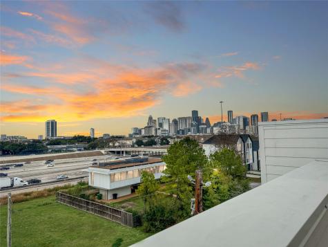 3315 Street Emanuel Street Houston TX 77004