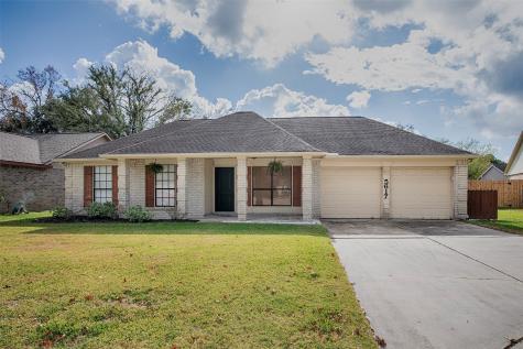 5617 Freshmeadow Street League City TX 77573