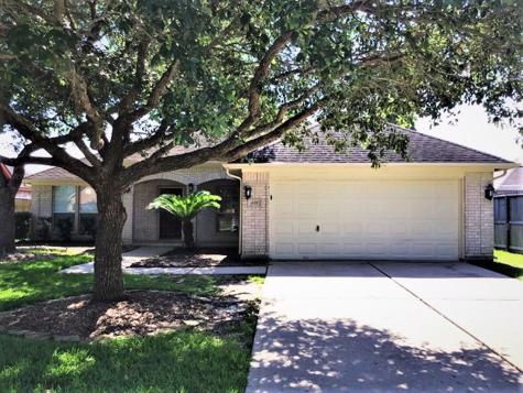 124 Greenridge Circle League City TX 77573