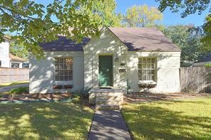527 S 3rd Street Bellaire TX 77401