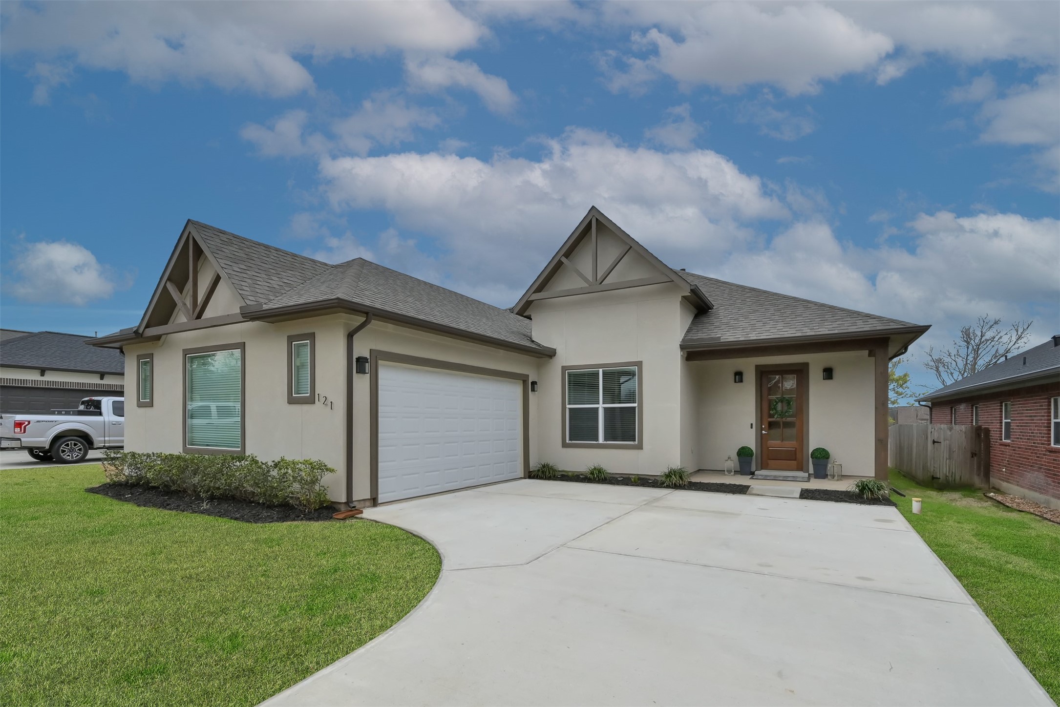 121 Bermuda Circle Montgomery TX 77356