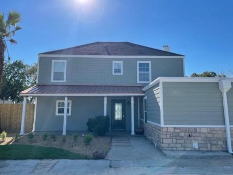 5311 Bayway Drive Baytown TX 77520