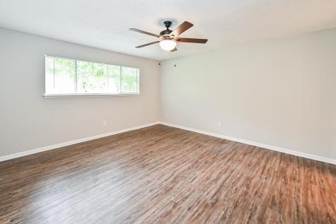 13706 Oleoke Lane Houston TX 77015