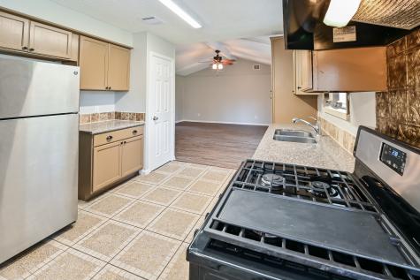 13706 Oleoke Lane Houston TX 77015