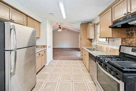 13706 Oleoke Lane Houston TX 77015