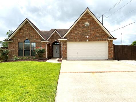 117 Wisteria Street Richwood TX 77531