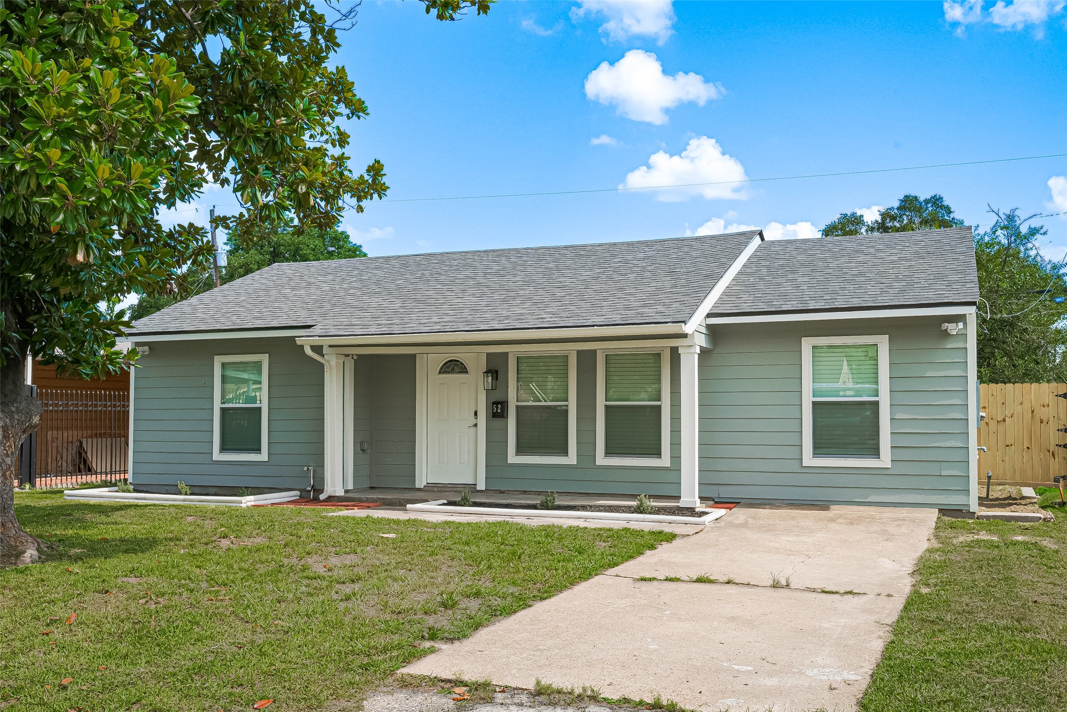 52 Penway Street Houston TX 77022