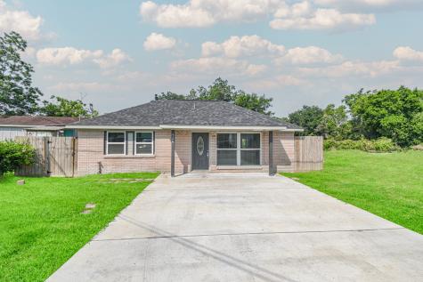 4106 White Street Bacliff TX 77518