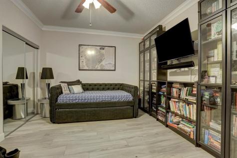2299 Lone Star Drive 417 Sugar Land TX 77479