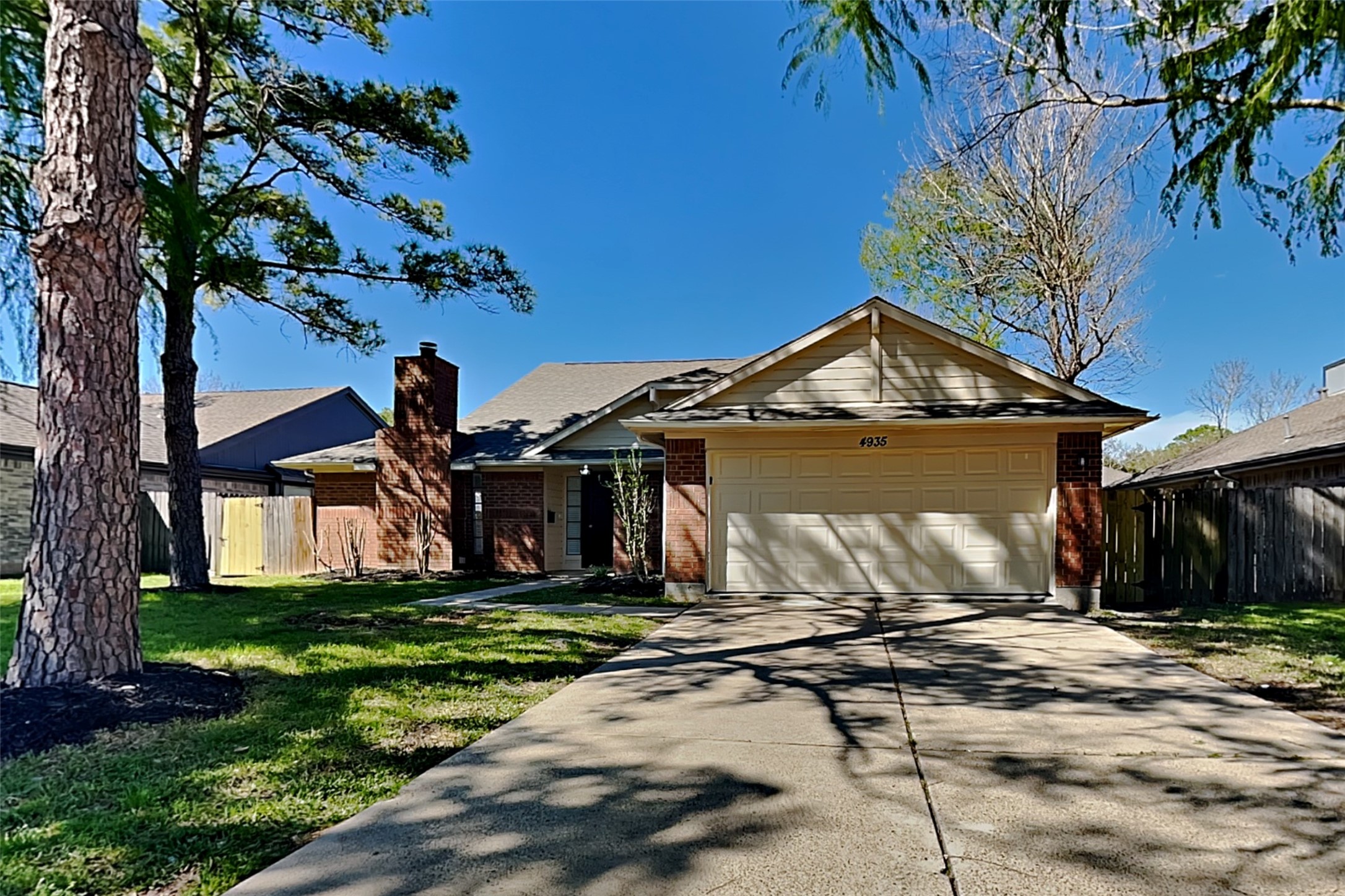 4935 Northfork Drive Pearland TX 77584