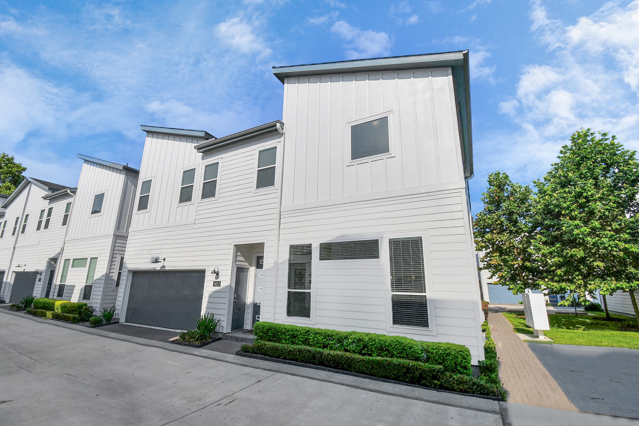 502 W Donovan Street J Houston TX 77091