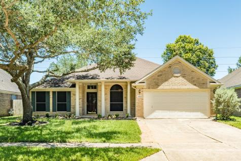 4207 N Webber Drive Pearland TX 77584
